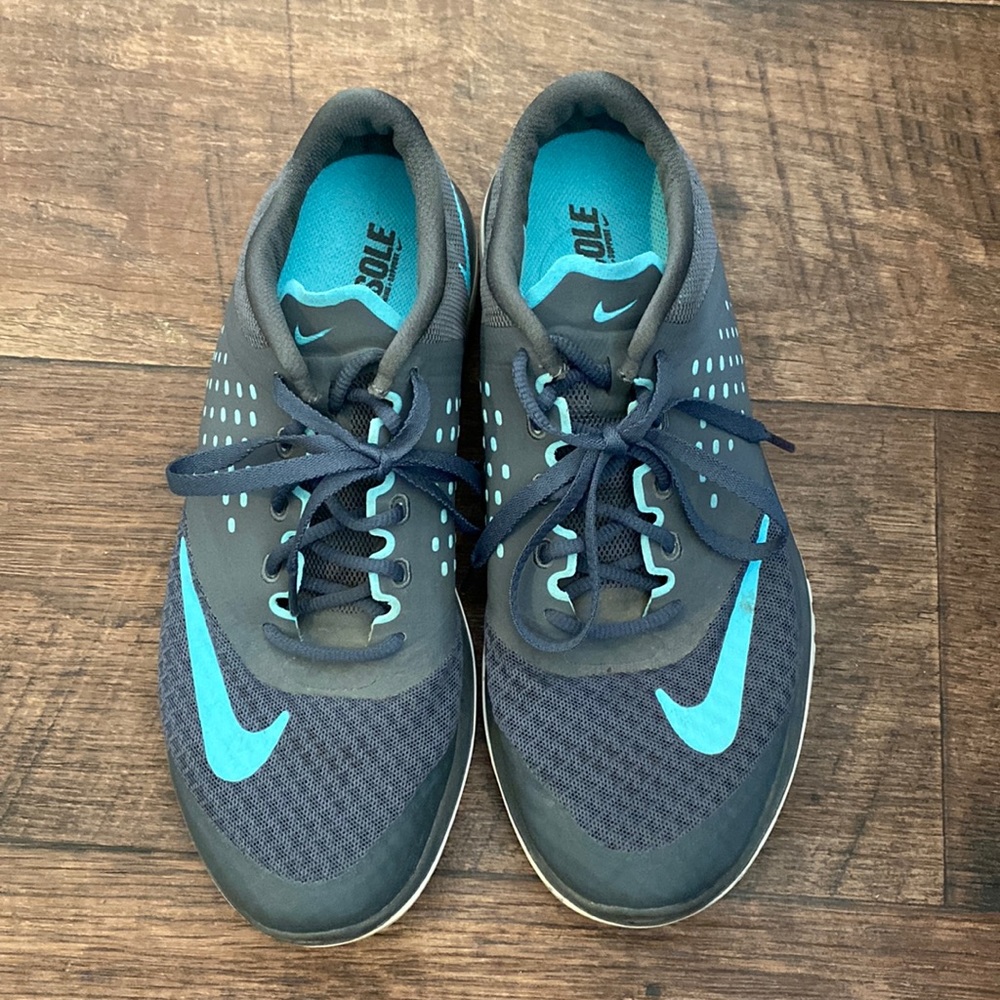 Gray & teal fitsole Nike